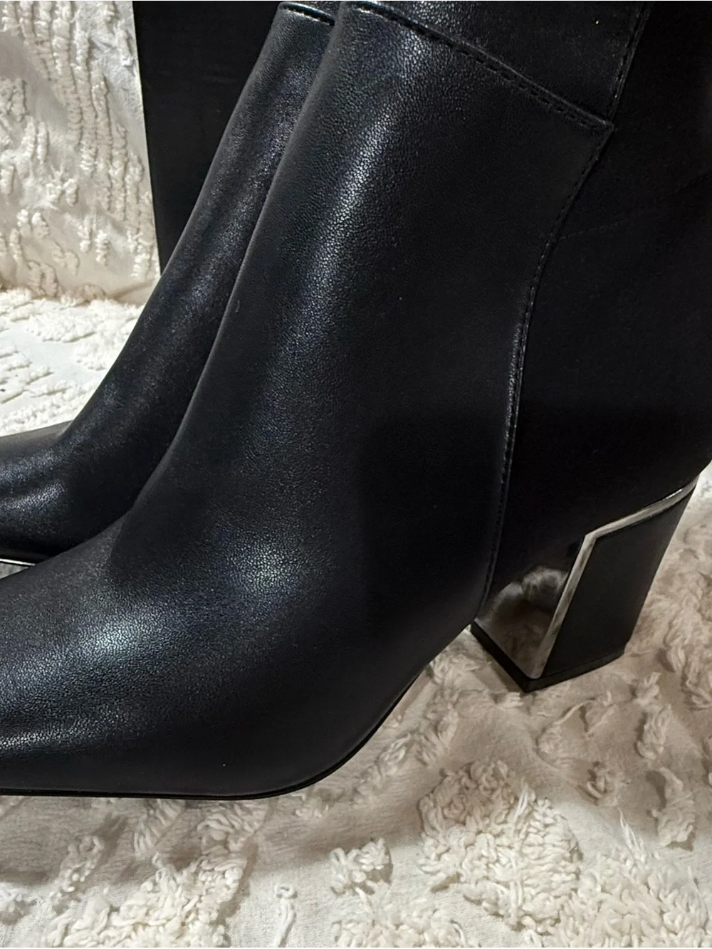 DKNY Black Knee High Block Heel Boots #711